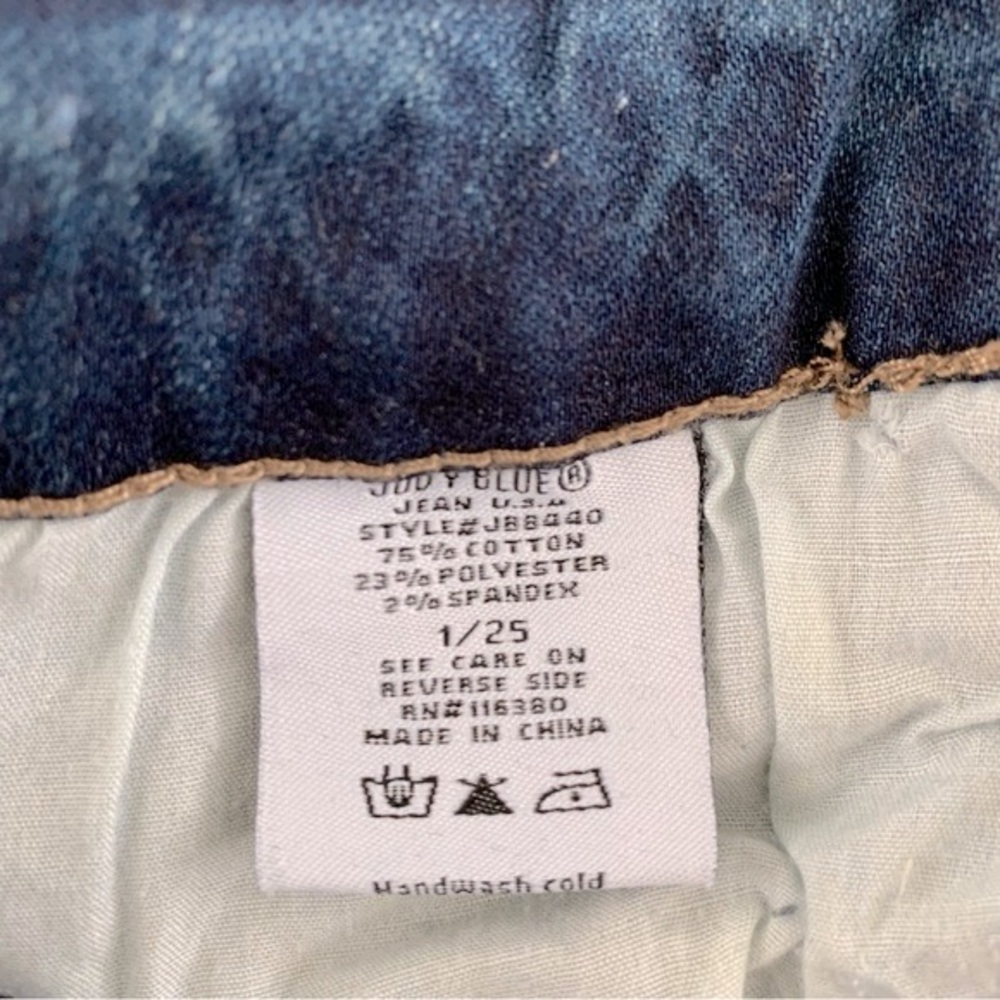 Judy Blue Crop Flare Flounce Hem Jean - Picture 12 of 13